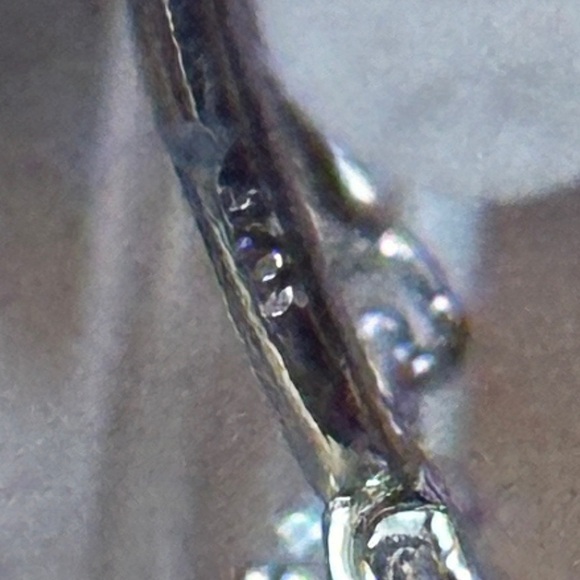 Moissanite One Carat Flower Dangle from slide through lever - Picture 8 of 9